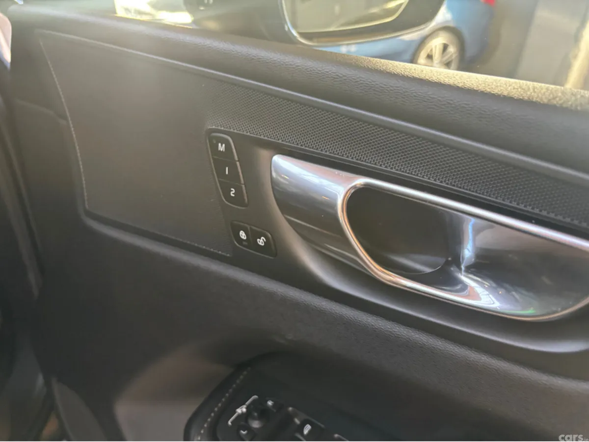 Volvo XC60 SUV, Diesel, 2020, Blue