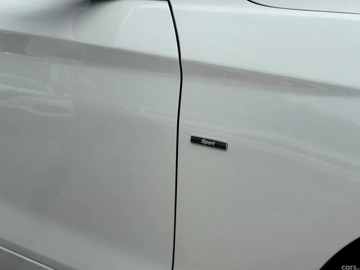 BMW 1-Series Hatchback, Petrol, 2015, White