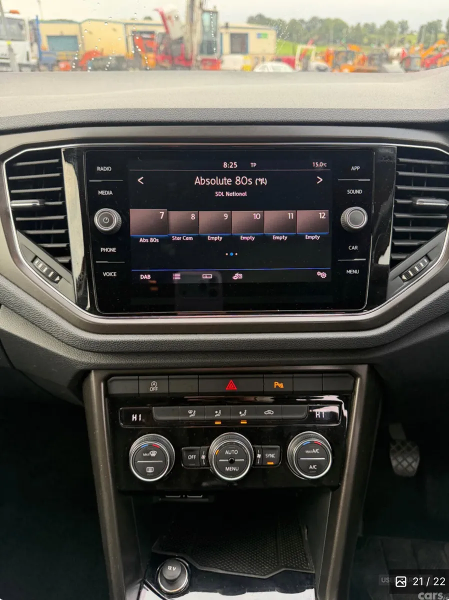 Volkswagen T-Roc SUV, Diesel, 2019, Red