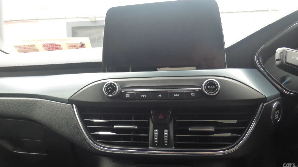 Ford Focus Hatchback, Petrol, 2021, Grey
