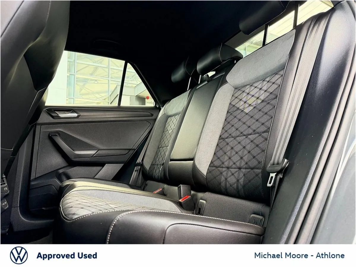 Volkswagen T-Roc SUV, Petrol, 2023, Grey