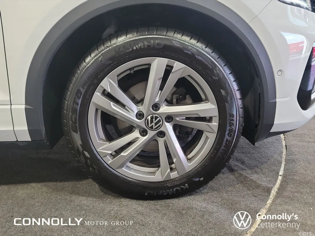 Volkswagen T-Roc SUV, Petrol, 2023, White