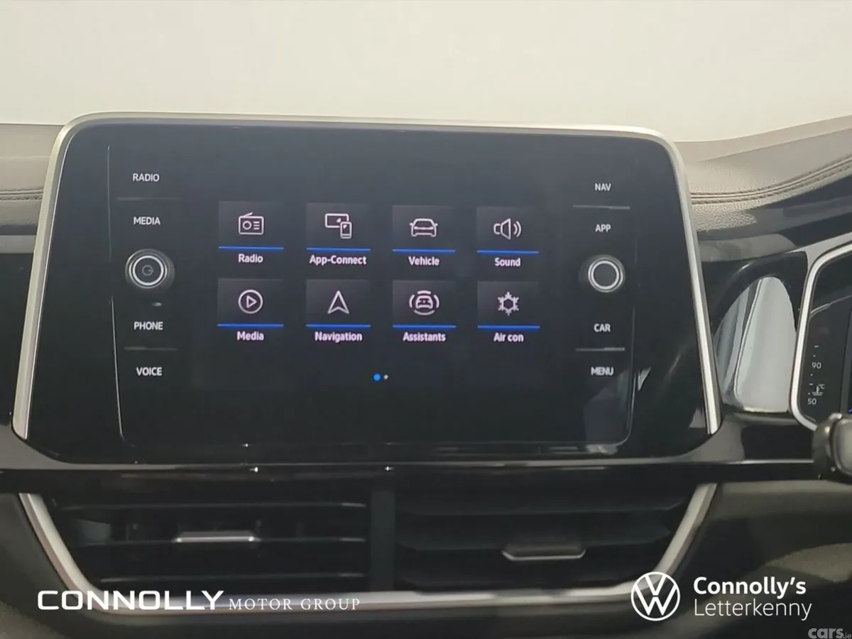 Volkswagen T-Roc SUV, Petrol, 2023, White