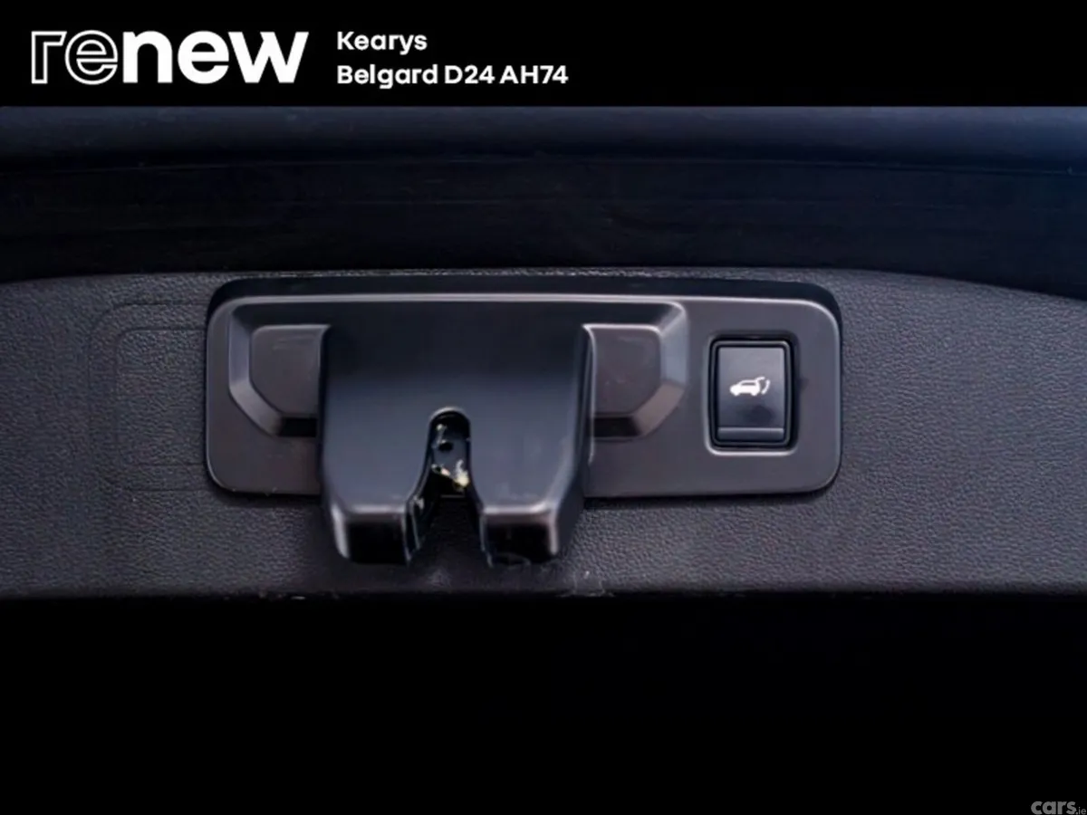 Renault Austral SUV, Petrol, 2023, Black