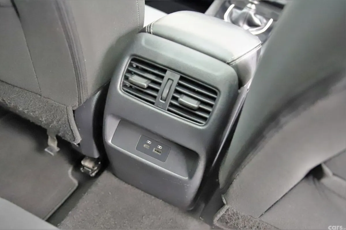 Nissan Qashqai SUV, Petrol, 2021, Blue