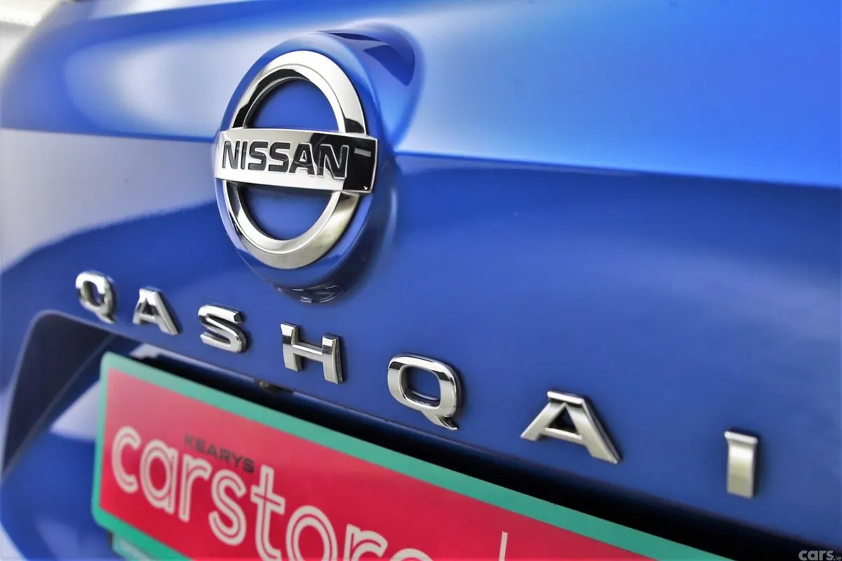 Nissan Qashqai SUV, Petrol, 2021, Blue
