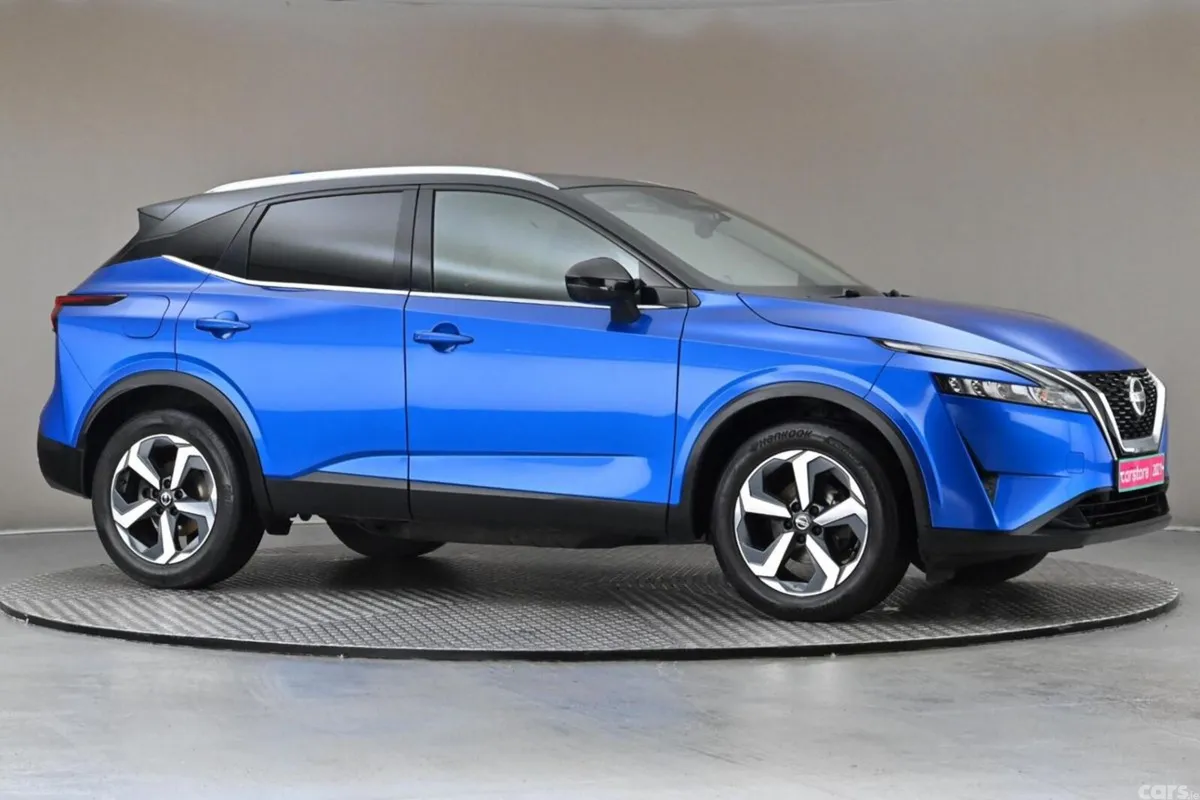 Nissan Qashqai SUV, Petrol, 2021, Blue
