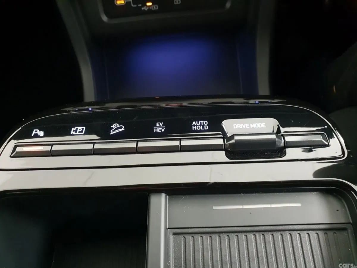 Hyundai Tucson SUV, Petrol Plug-in Hybrid, 2025, Silver