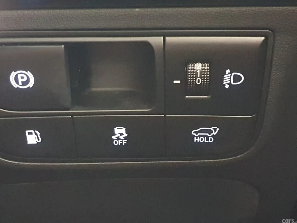 Hyundai Tucson SUV, Petrol Plug-in Hybrid, 2025, Silver