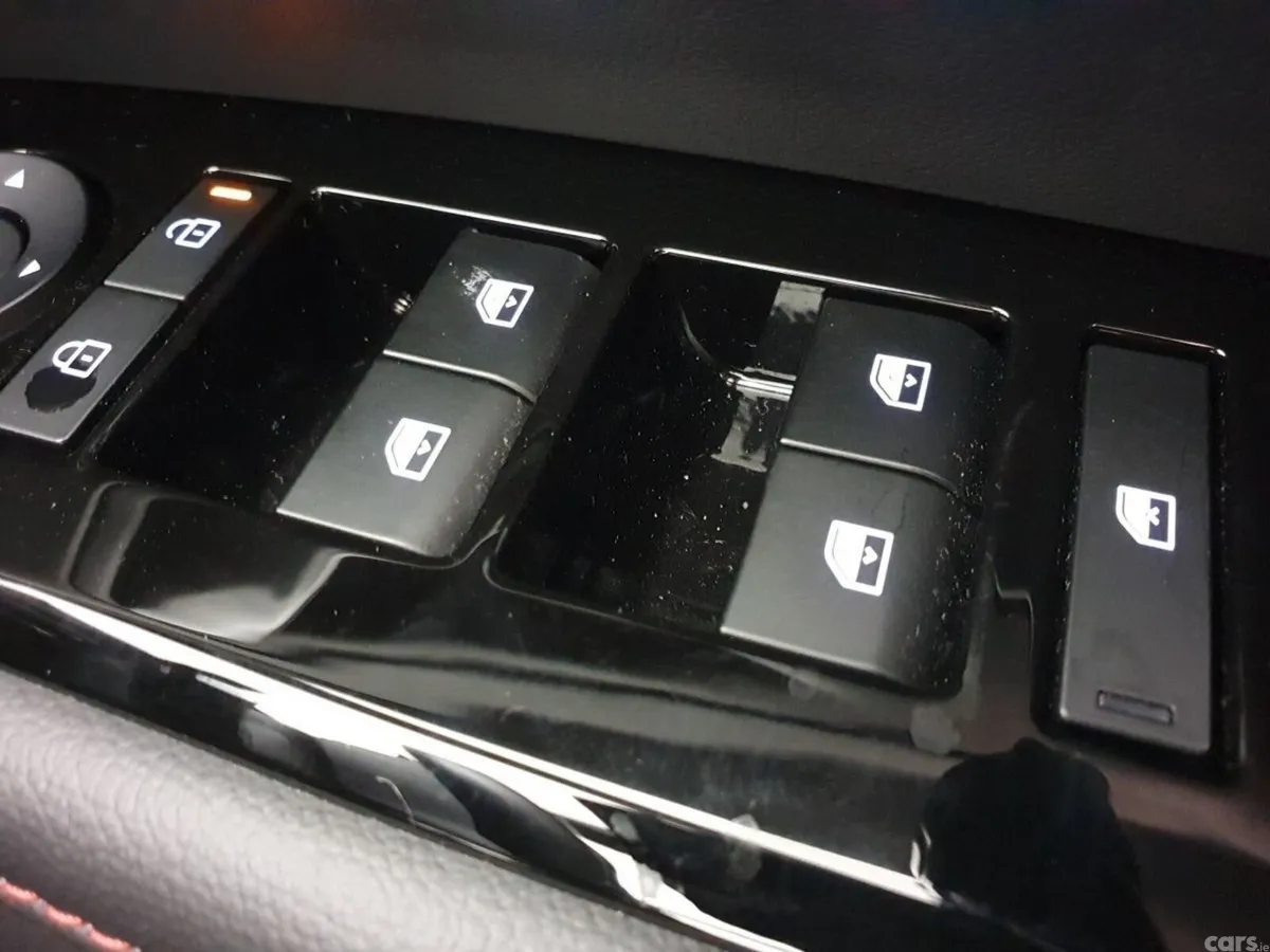 Hyundai Tucson SUV, Petrol Plug-in Hybrid, 2025, Silver
