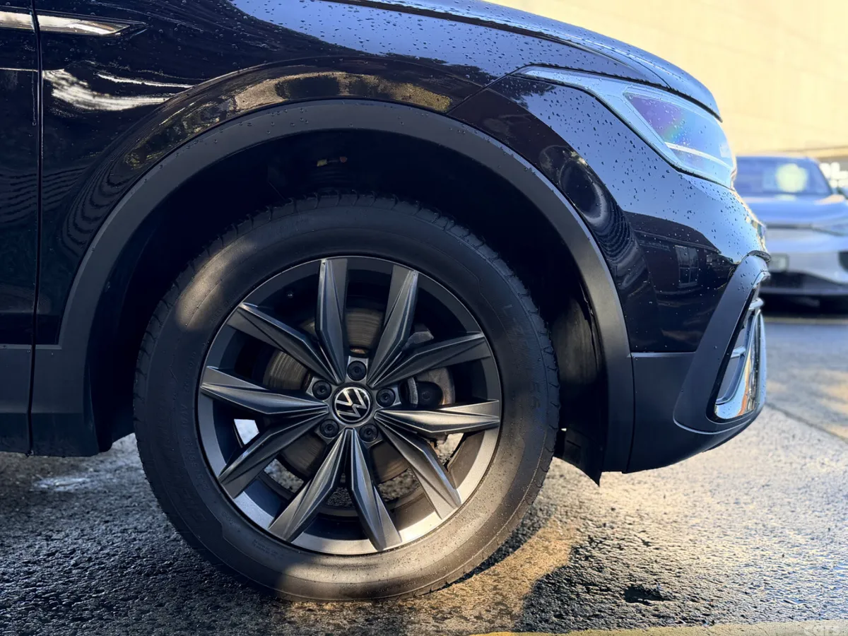 Volkswagen Tiguan Allspace SUV, Diesel, 2023, Black
