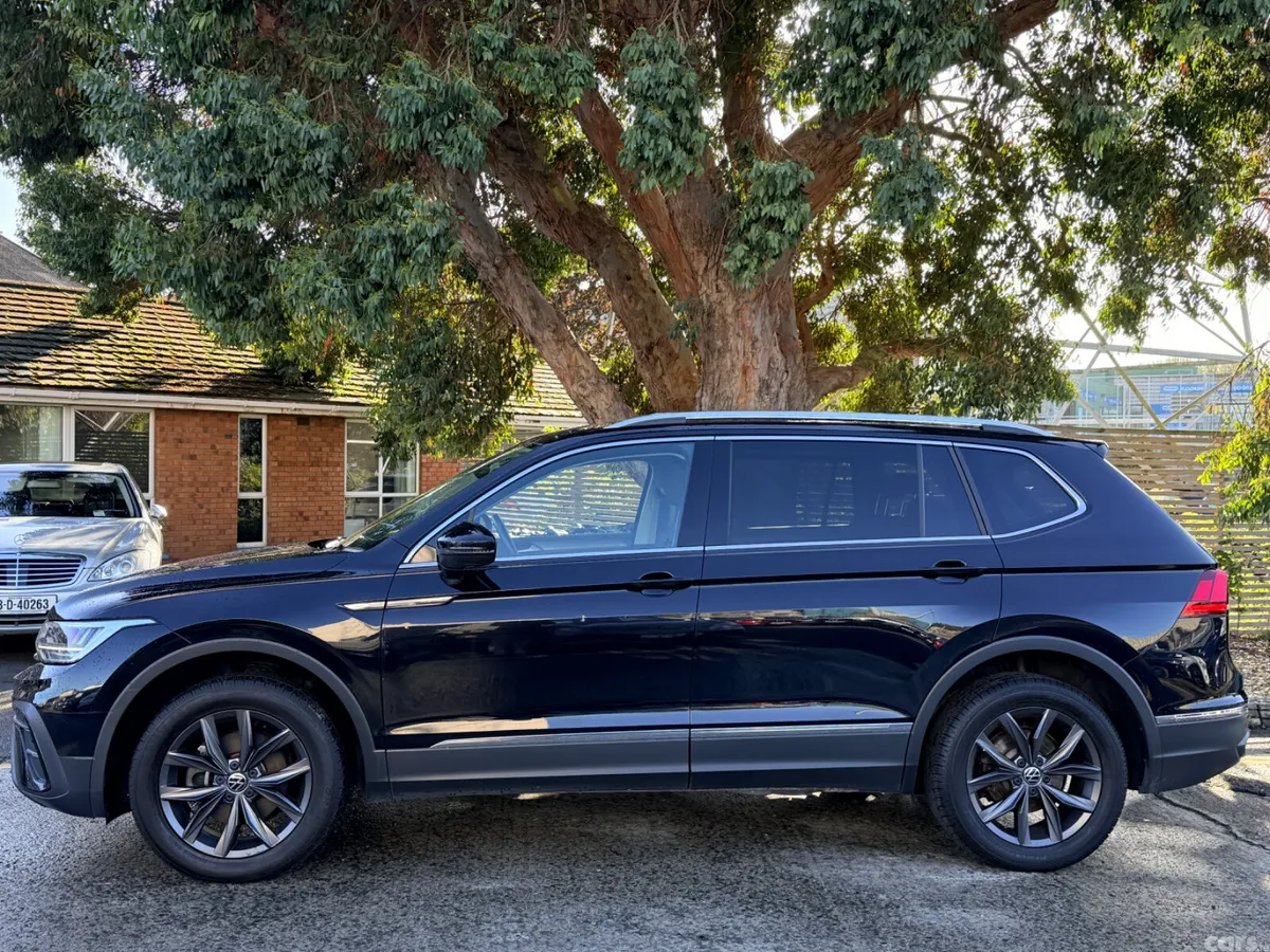 Volkswagen Tiguan Allspace SUV, Diesel, 2023, Black