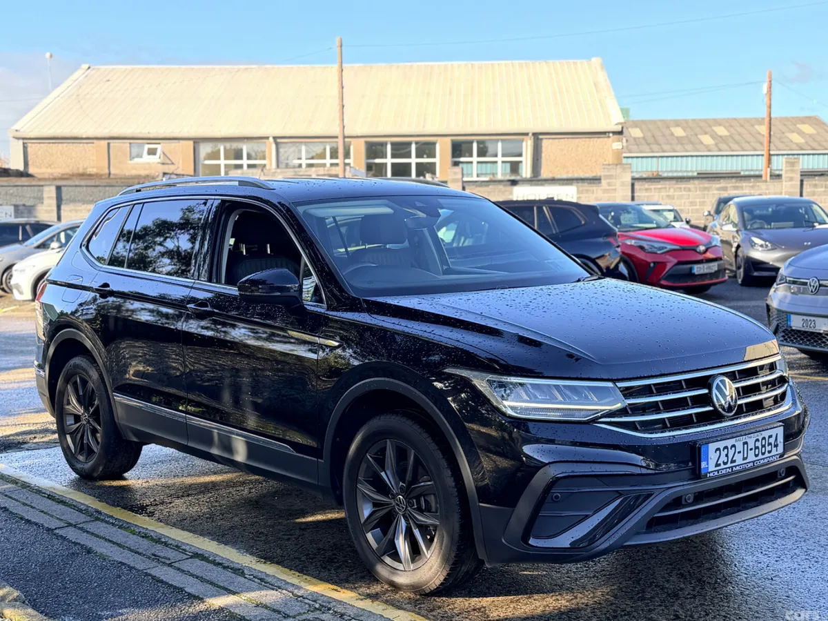 Volkswagen Tiguan Allspace SUV, Diesel, 2023, Black