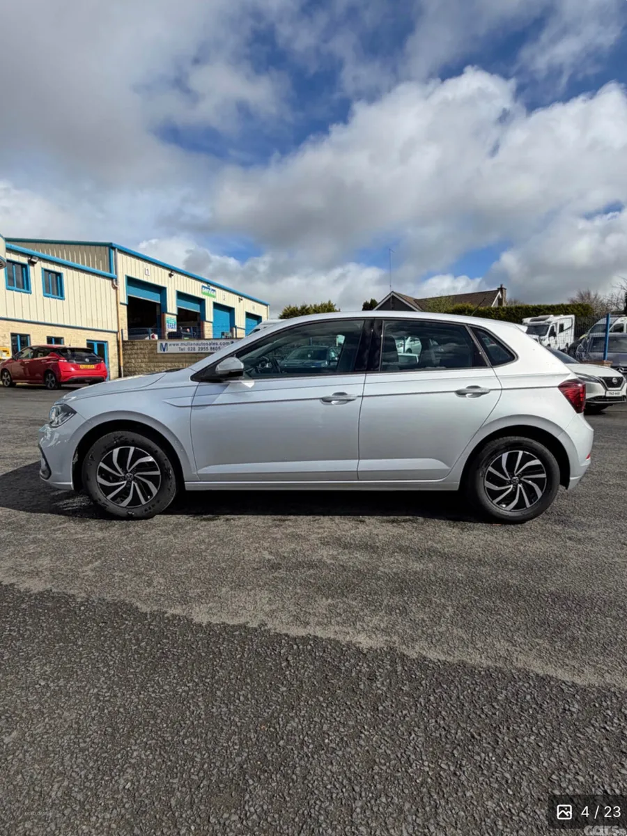 Volkswagen Polo Hatchback, Petrol, 2024, Silver