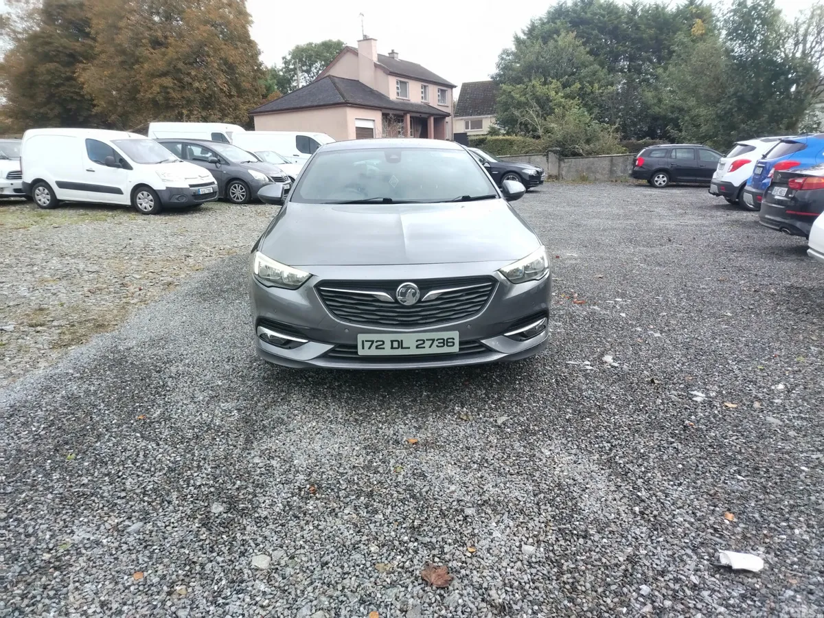 Vauxhall Insignia Hatchback, Diesel, 2017, Grey