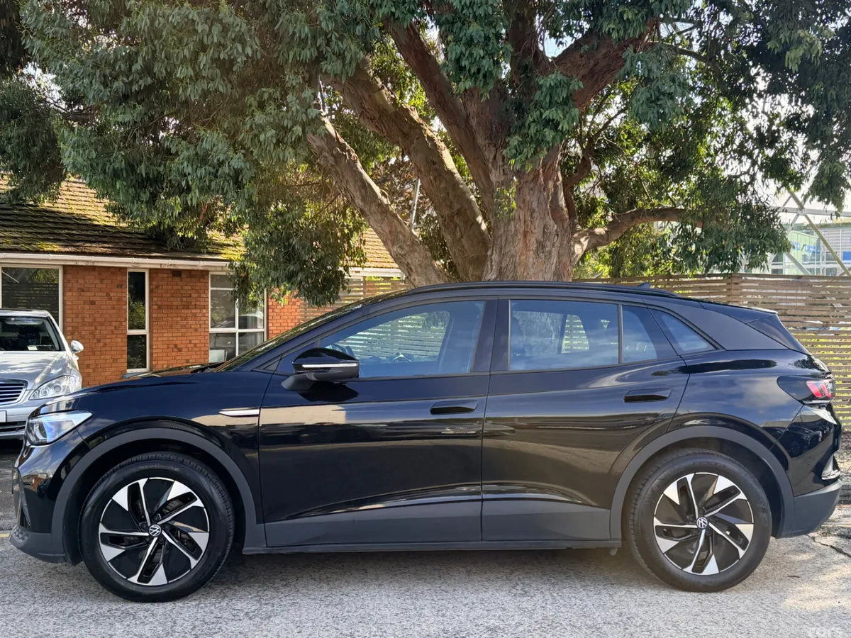 Volkswagen ID.4 Estate, Electric, 2023, Black