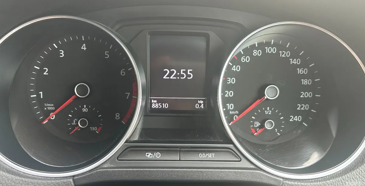 Volkswagen Polo Hatchback, Petrol, 2015, Red