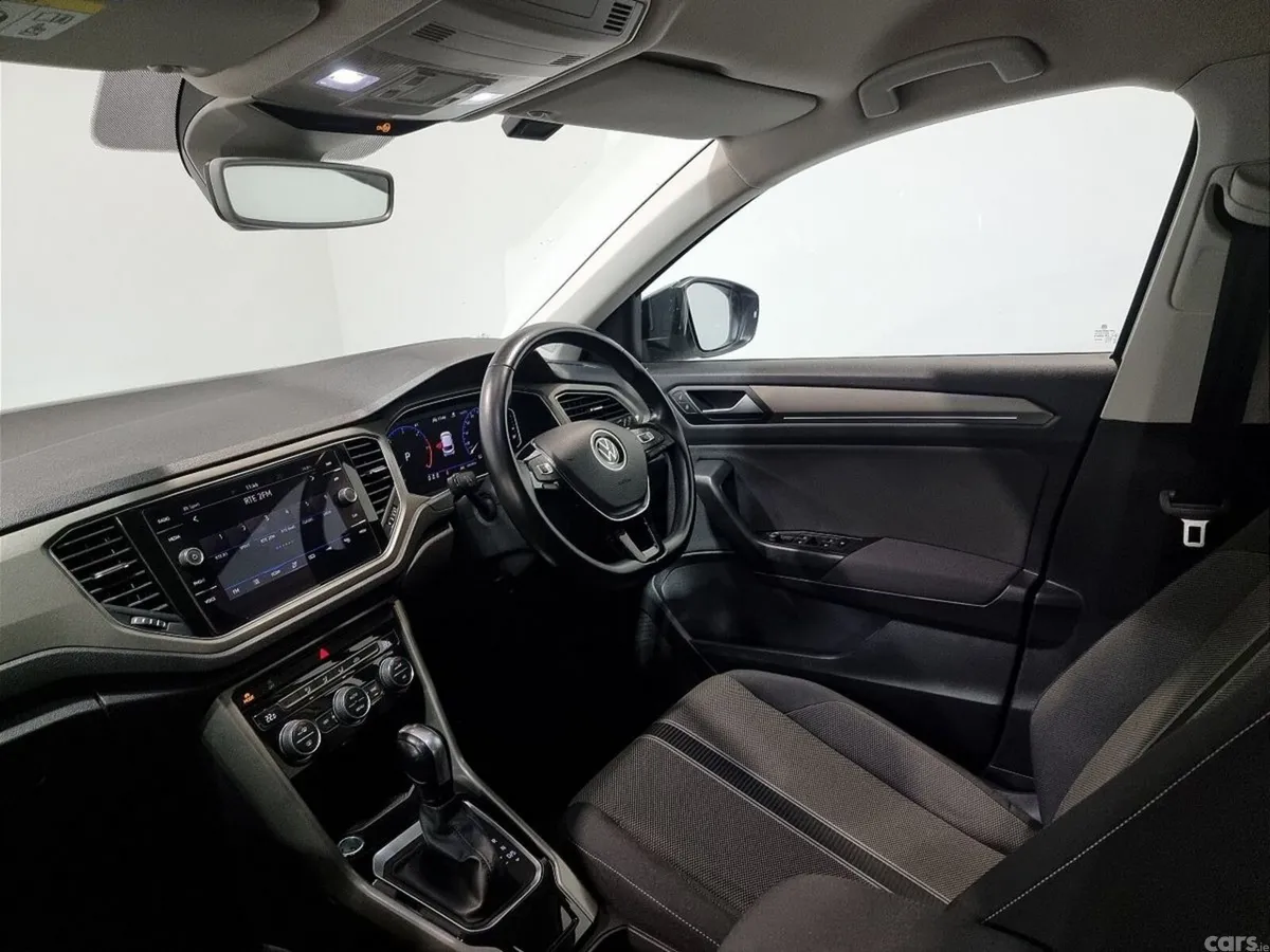 Volkswagen T-Roc SUV, Diesel, 2021, White