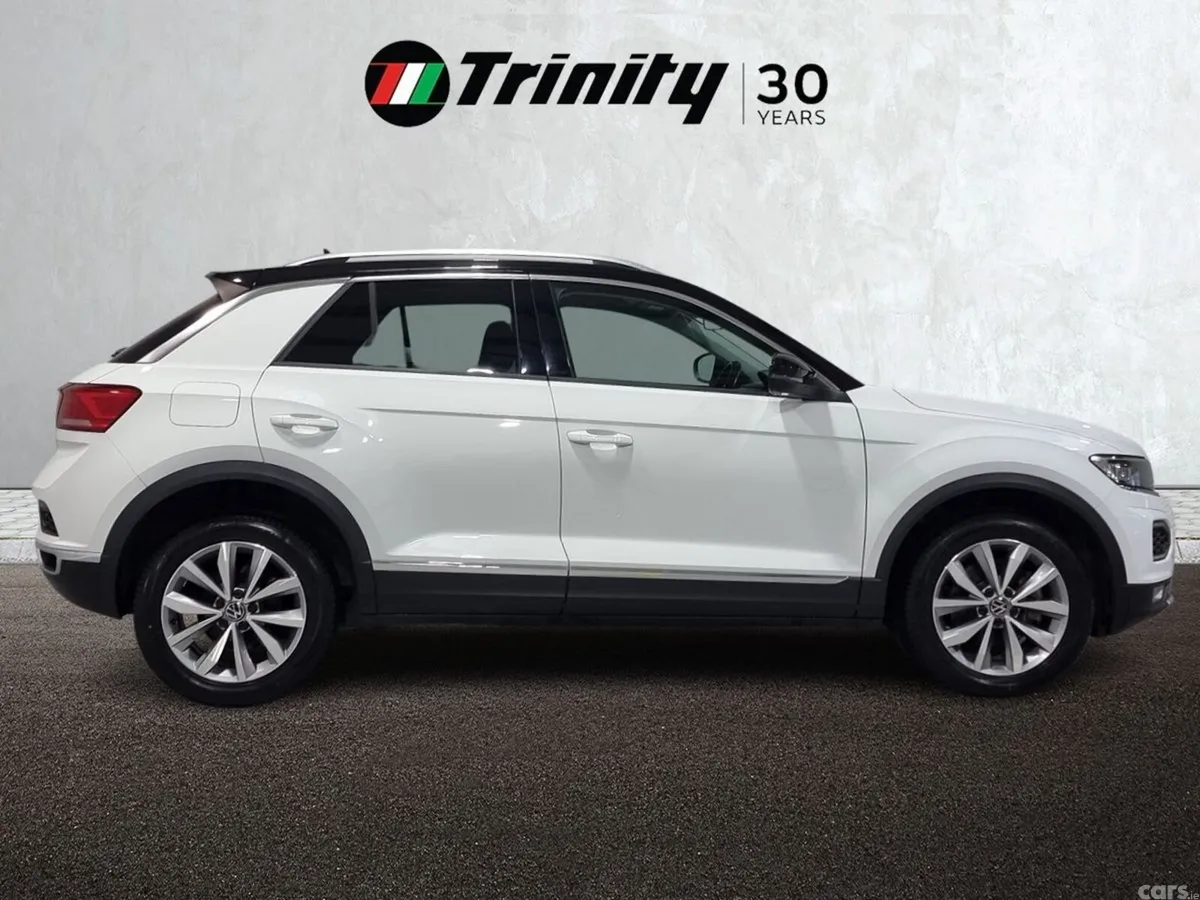 Volkswagen T-Roc SUV, Diesel, 2021, White
