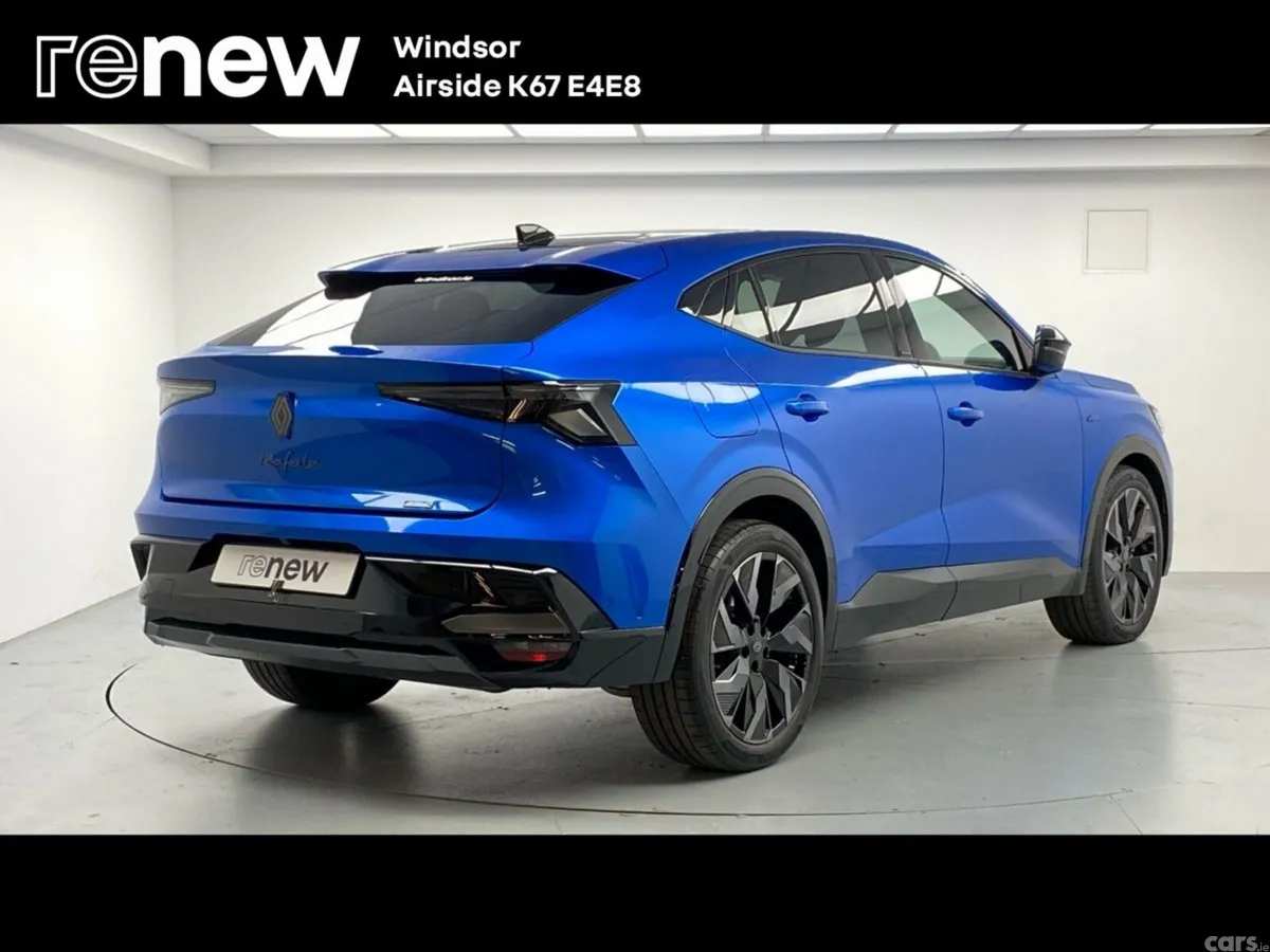 Renault Rafale SUV, Petrol Hybrid, 2025, Blue