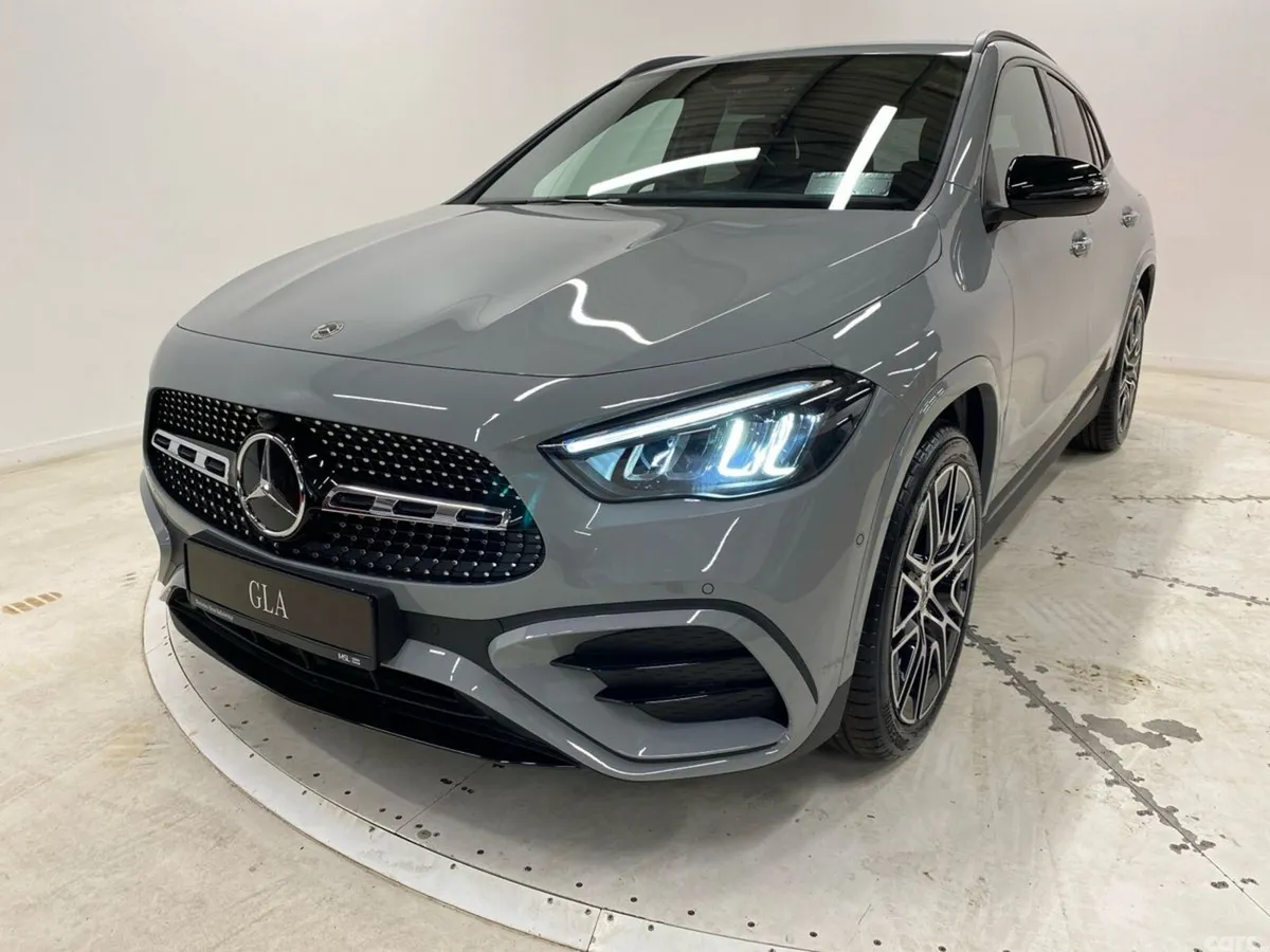 Mercedes-Benz GLA SUV, Petrol, 2026, Grey