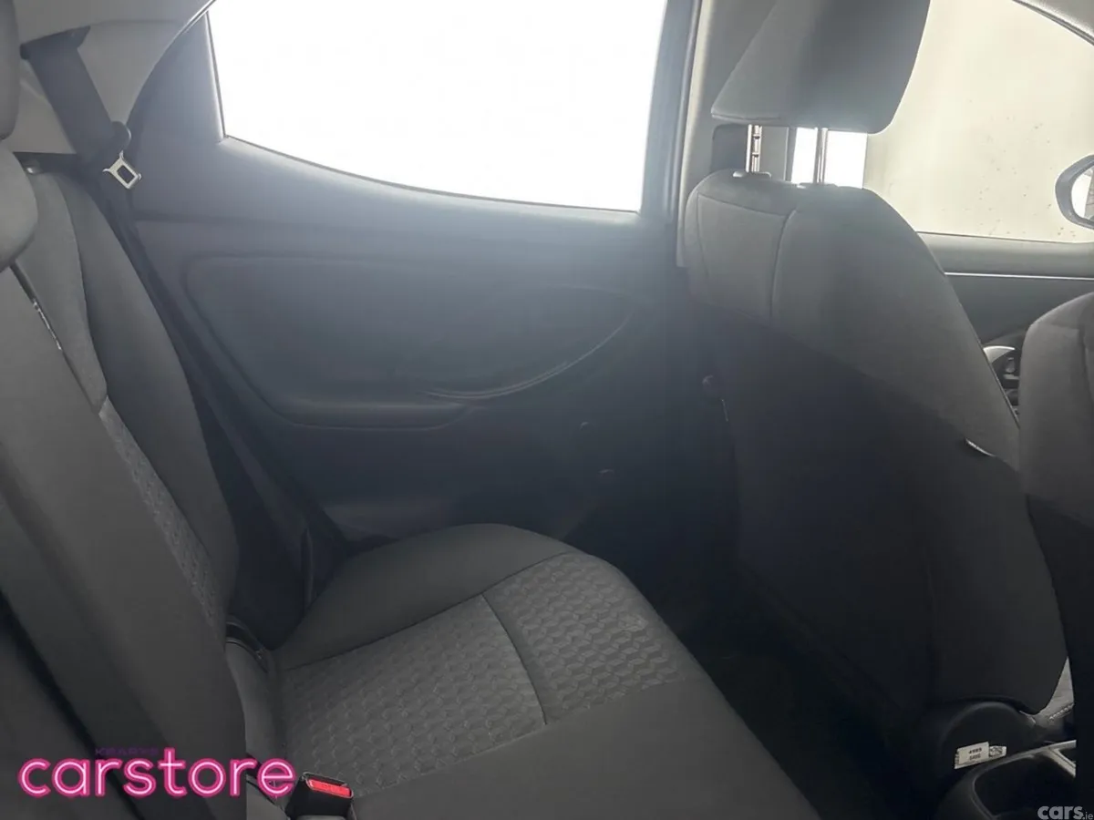 Toyota Yaris Hatchback, Petrol, 2024, Grey