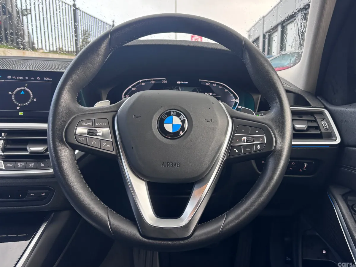 BMW 3-Series Saloon, Petrol Plug-in Hybrid, 2020, White
