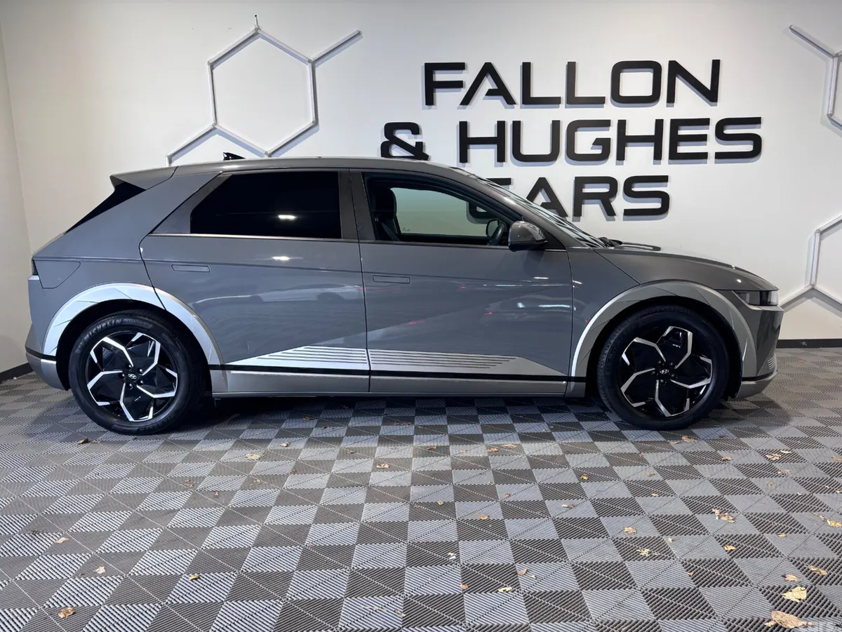 Hyundai IONIQ 5 Hatchback, Electric, 2023, Grey