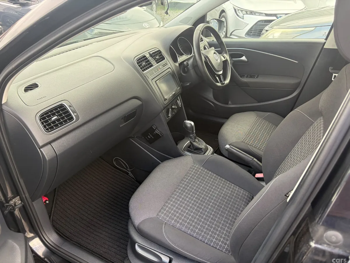 Volkswagen Polo Hatchback, Petrol, 2015, Black