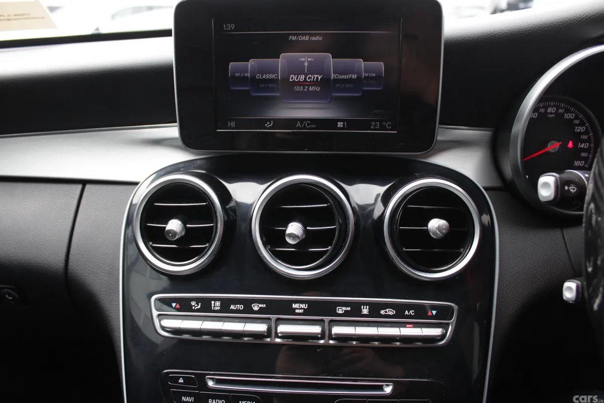 Mercedes-Benz C-Class Saloon, Petrol Plug-in Hybrid, 2016, White