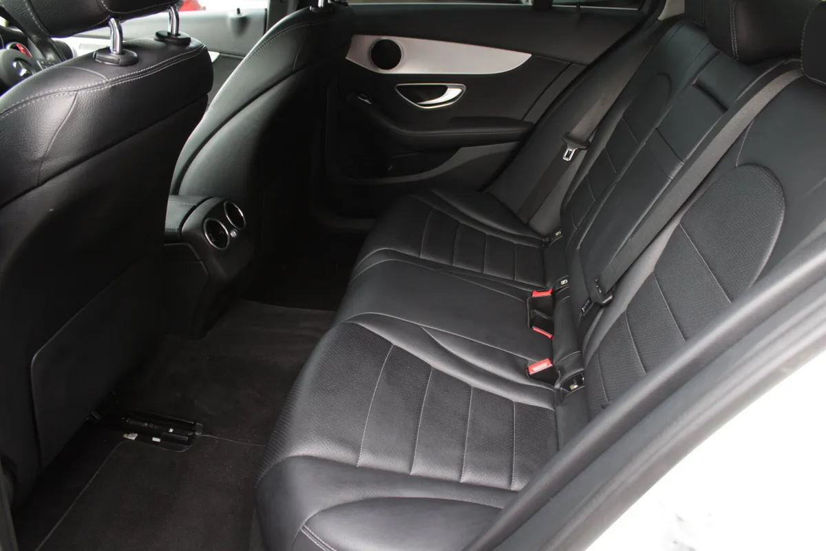 Mercedes-Benz C-Class Saloon, Petrol Plug-in Hybrid, 2016, White