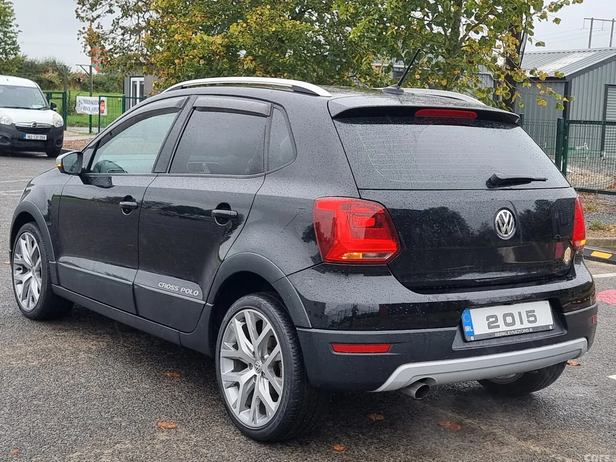 Volkswagen Polo Hatchback, Petrol, 2015, Black