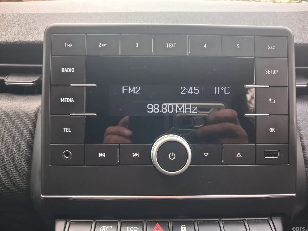 Renault Clio Hatchback, Petrol, 2020, Red
