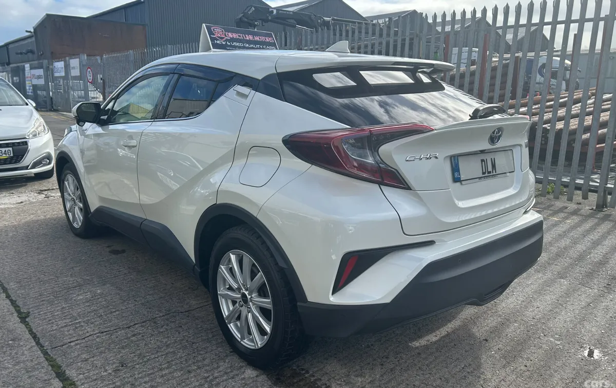 Toyota C-HR Hatchback, Petrol Hybrid, 2019, Green