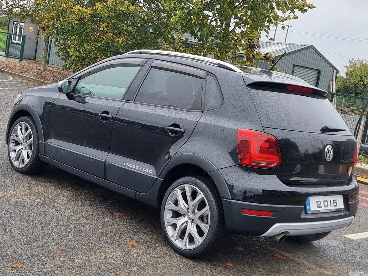 Volkswagen Polo Hatchback, Petrol, 2015, Black
