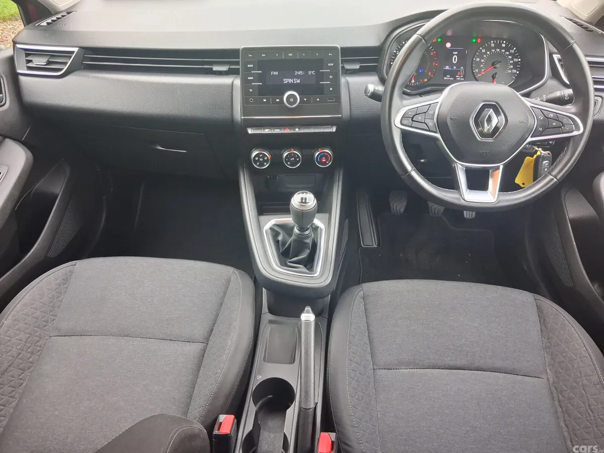 Renault Clio Hatchback, Petrol, 2020, Red