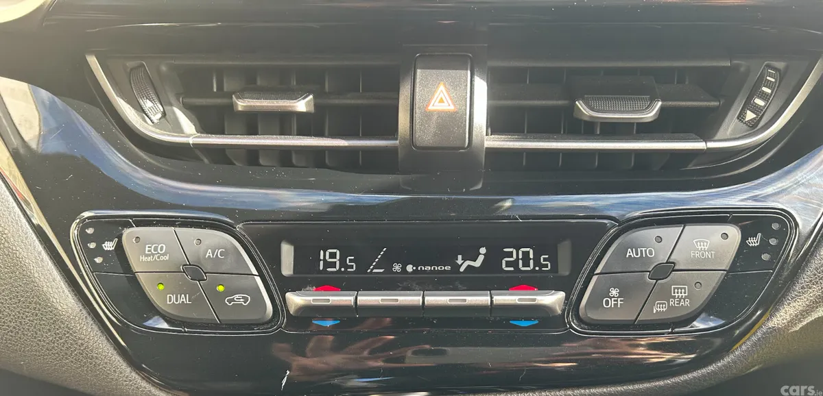 Toyota C-HR Hatchback, Petrol Hybrid, 2019, Green