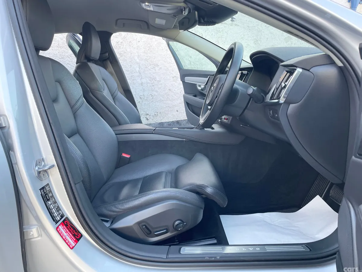 Volvo S90 Saloon, Diesel, 2020, Silver