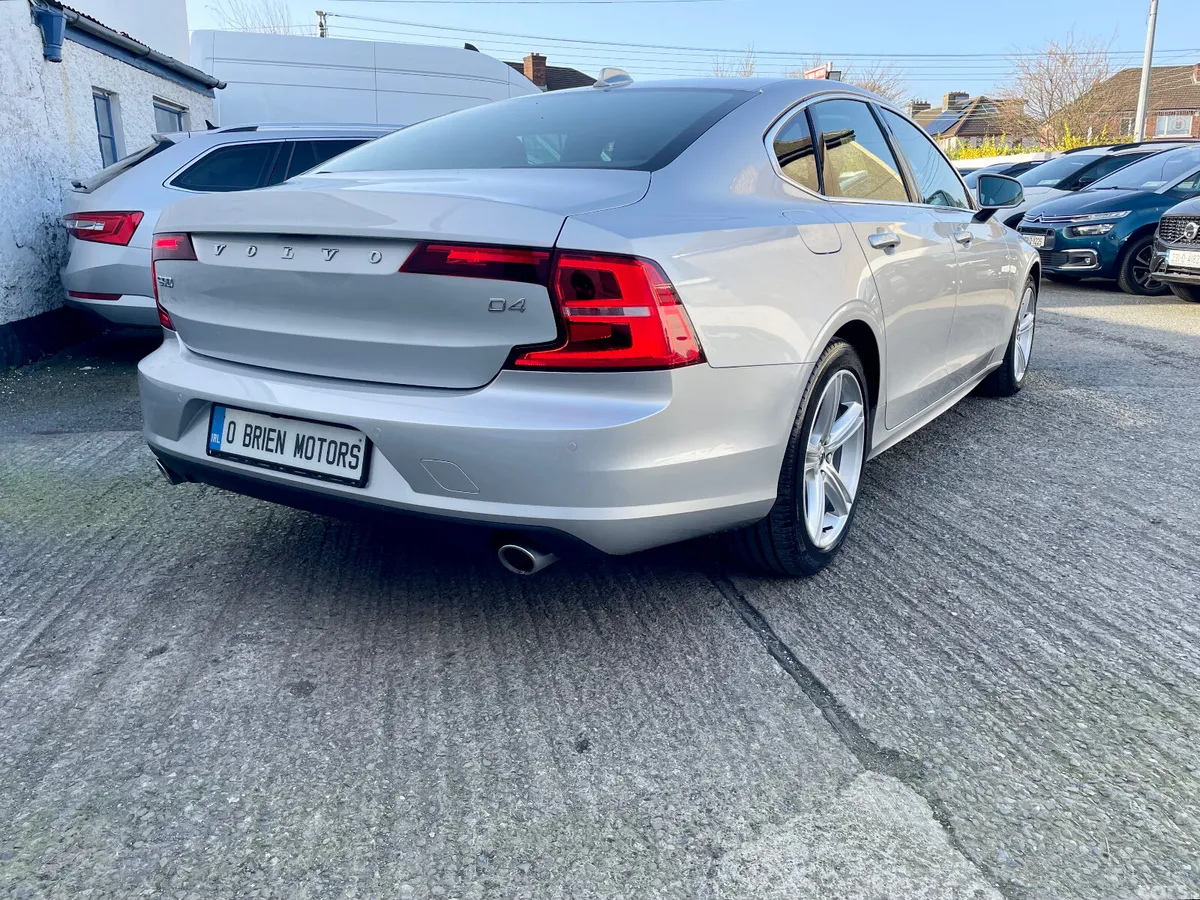 Volvo S90 Saloon, Diesel, 2020, Silver