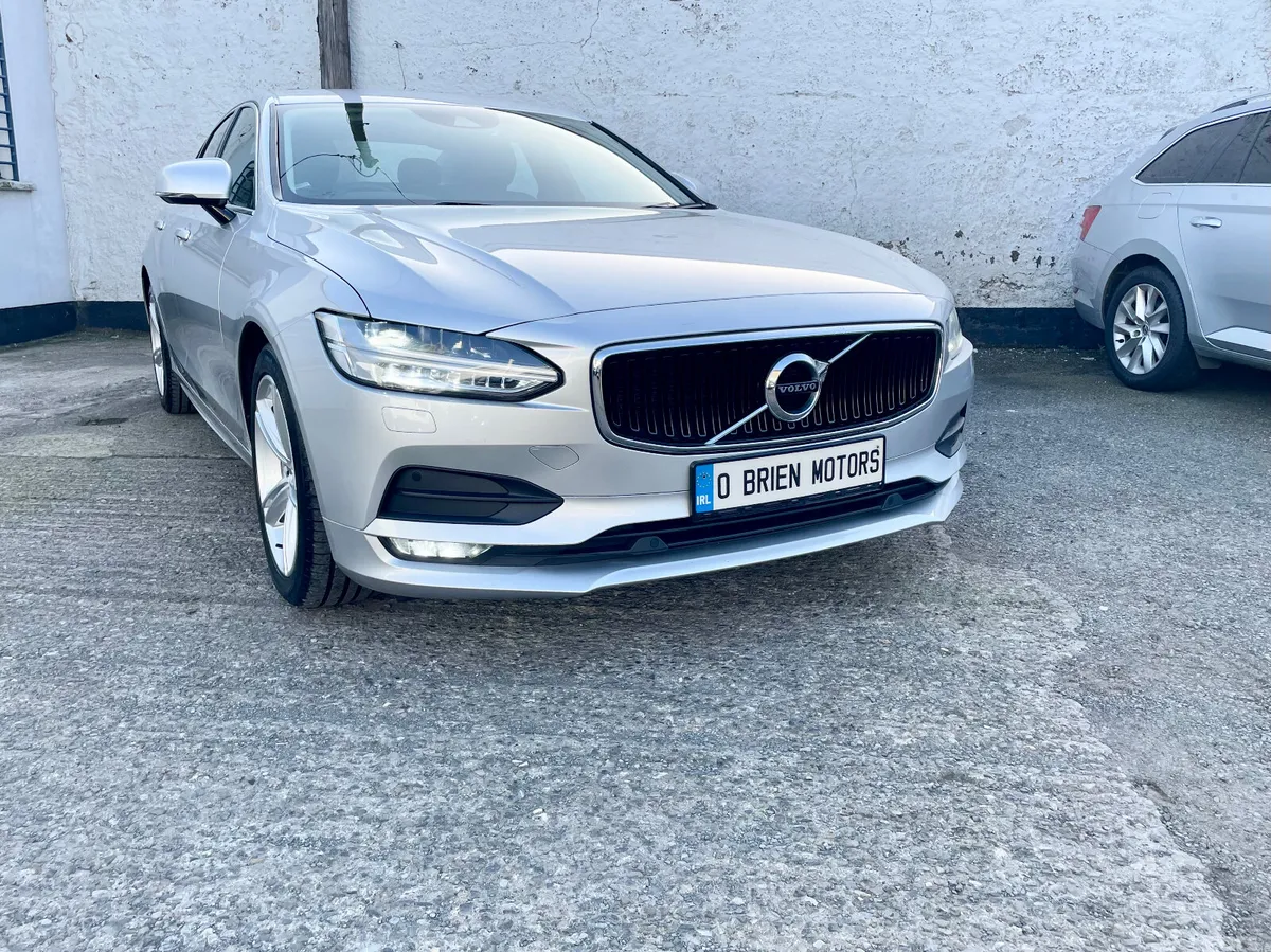 Volvo S90 Saloon, Diesel, 2020, Silver