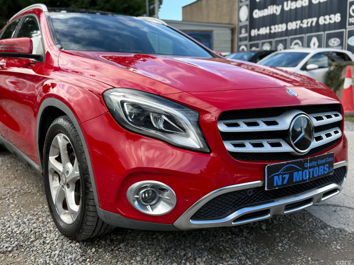 Mercedes-Benz GLA SUV, Petrol, 2017, Red