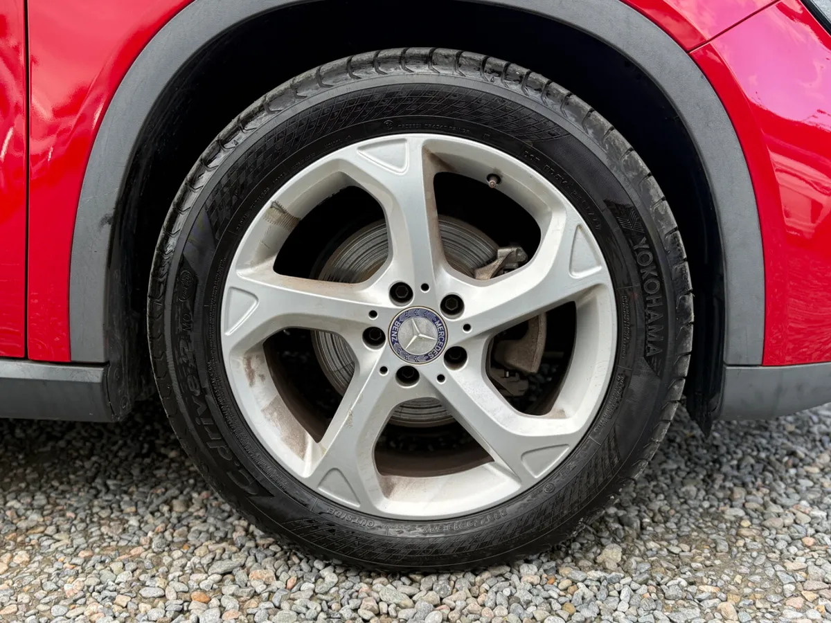 Mercedes-Benz GLA SUV, Petrol, 2017, Red