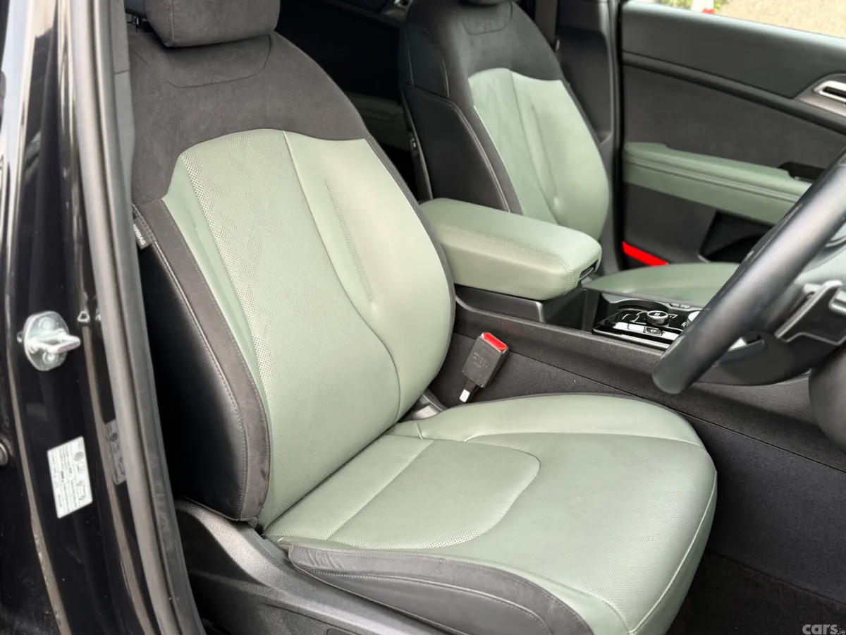 Kia Sportage SUV, Petrol Hybrid, 2026, Black