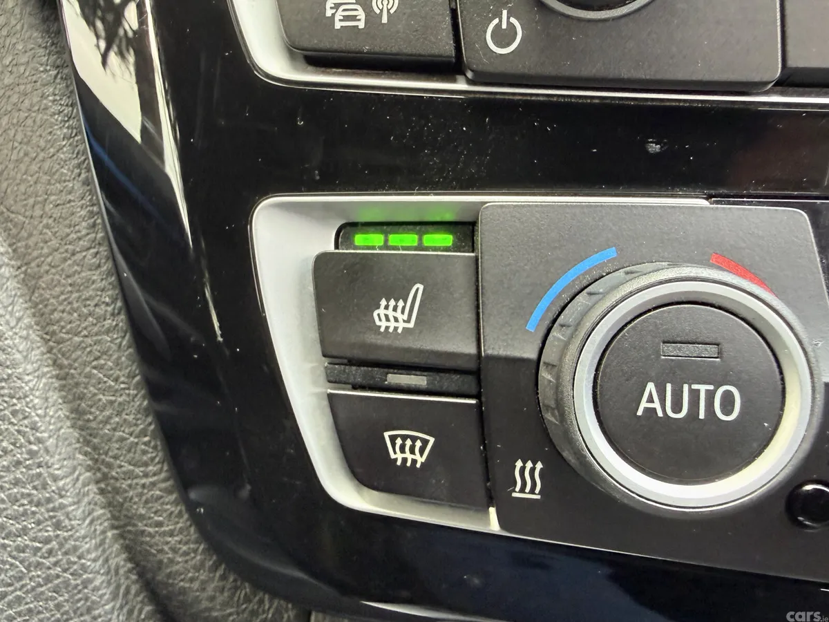 BMW 3-Series Saloon, Petrol Plug-in Hybrid, 2017, Grey
