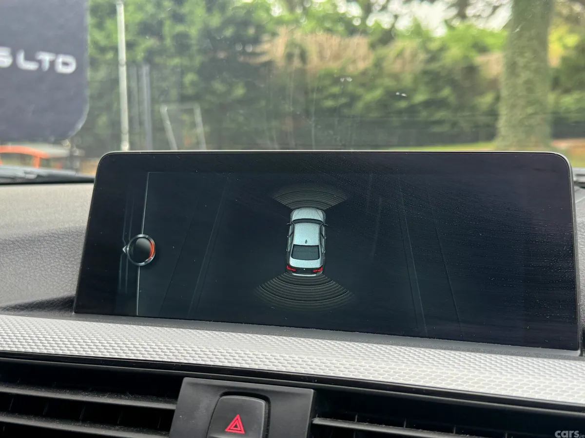BMW 3-Series Saloon, Petrol Plug-in Hybrid, 2017, Grey