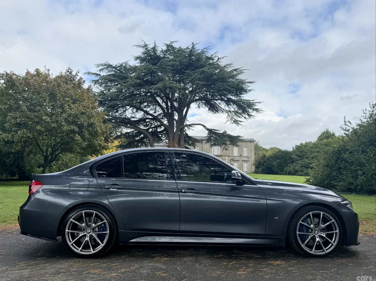 BMW 3-Series Saloon, Petrol Plug-in Hybrid, 2017, Grey