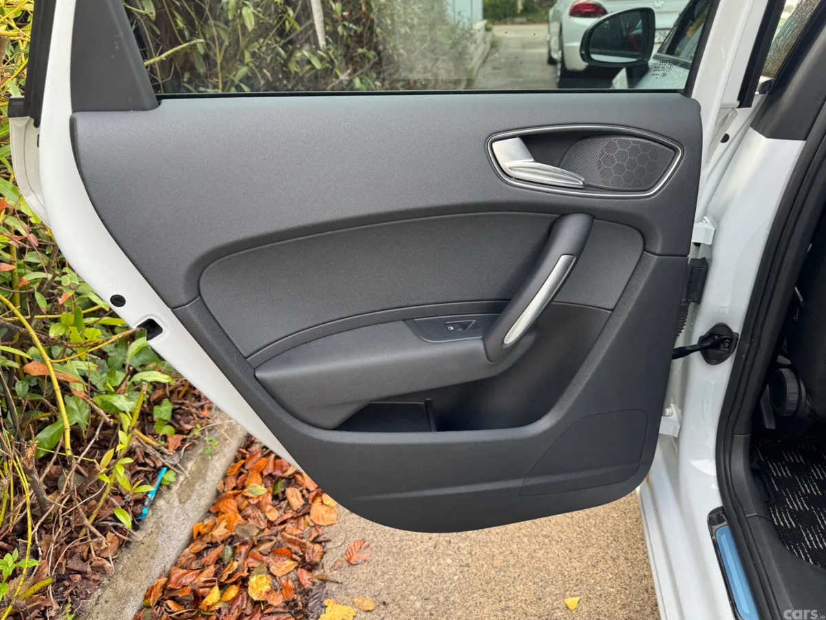 Audi A1 Hatchback, Petrol, 2012, White