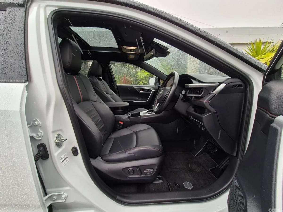 Toyota RAV4 SUV, Petrol Plug-in Hybrid, 2023, White