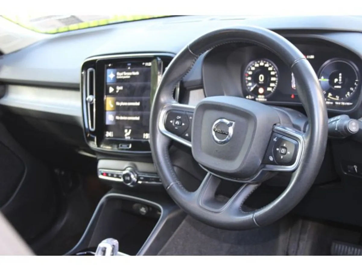 Volvo XC40 Estate, Petrol Hybrid, 2021, Black