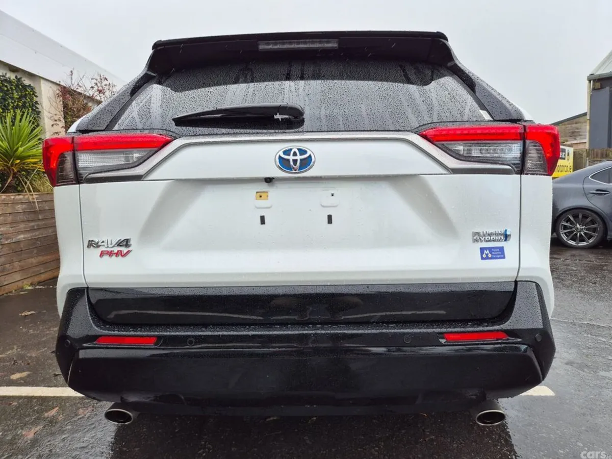 Toyota RAV4 SUV, Petrol Plug-in Hybrid, 2023, White